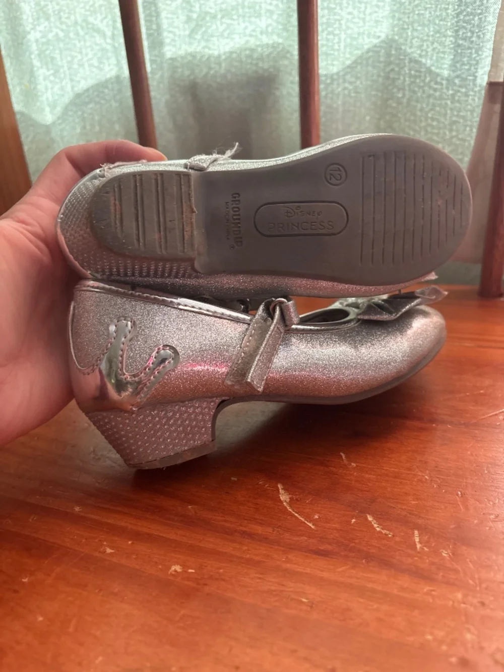 Girls princess shoes
